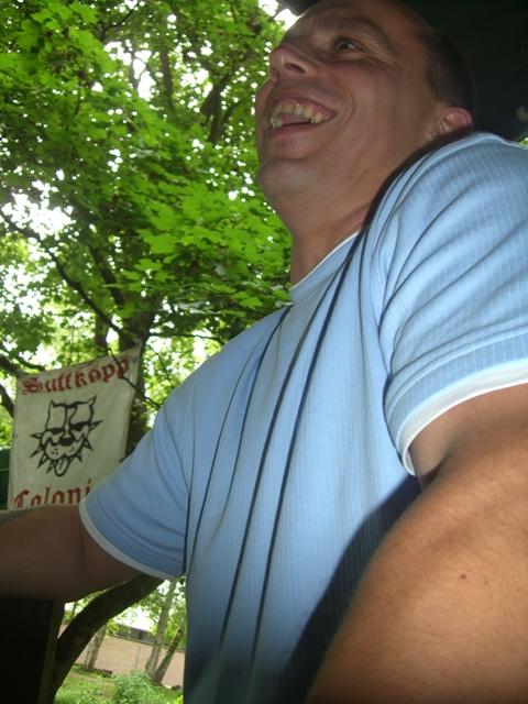 041.JPG