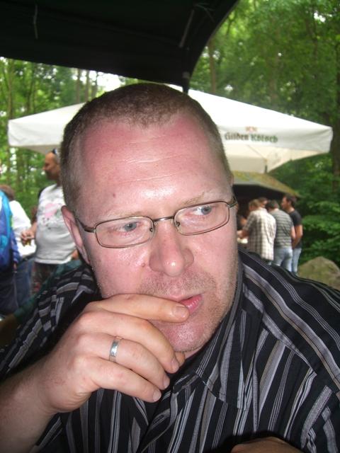 042.JPG