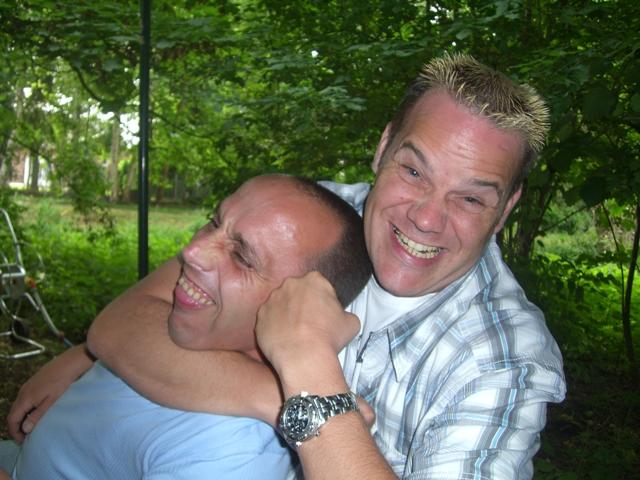 044.JPG