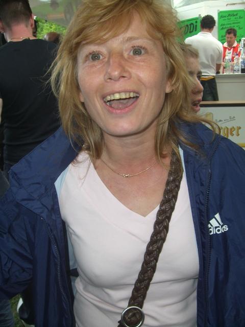 073.JPG